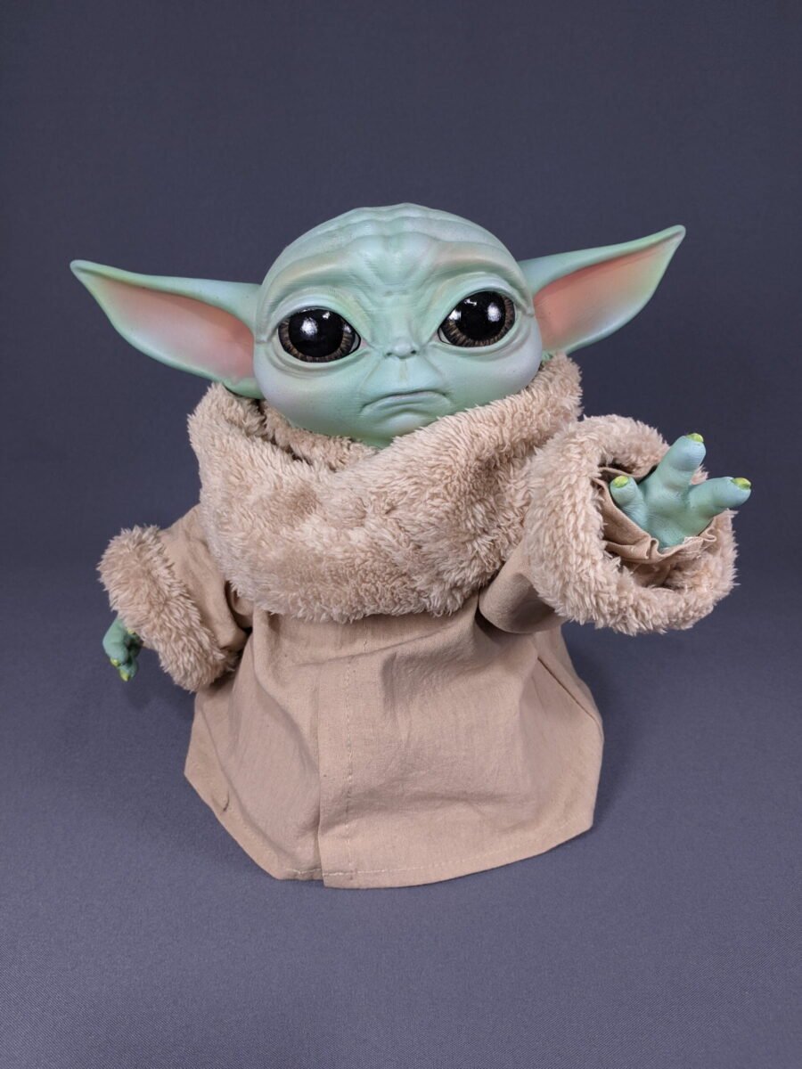 Baby yoda impreso en 3d